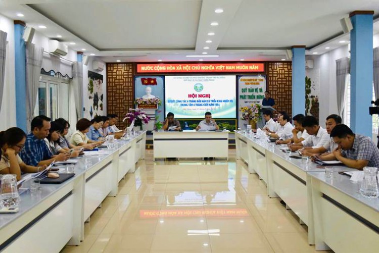 Quang cảnh hội nghị.
