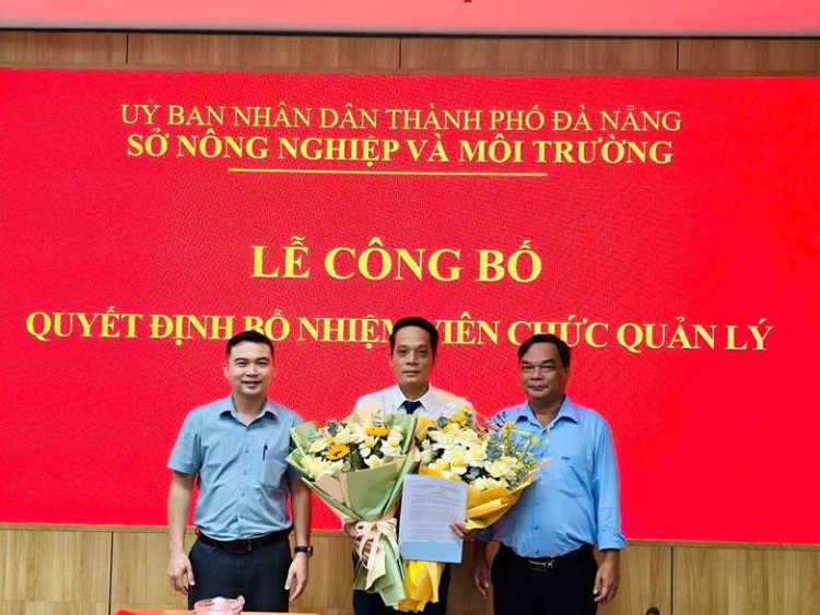 LỄ CÔNG BỐ VÀ TRAO QUYẾT ĐỊNH BỔ NHIỆM PHÓ GIÁM ĐỐC QUỸ BẢO VỆ VÀ PHÁT TRIÊN RỪNG THÀNH PHỐ ĐÀ NẴNG