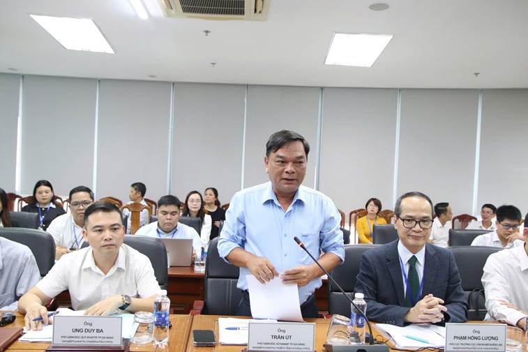 Ông Trần Út – PGĐ Sở Nông nghiệp và môi trường phát biểu tại buổi làm việc